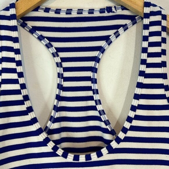 Lululemon STRIPED BLUE PURPLE COOL RACERBACK TANK TOP size 4 - Picture 7 of 7